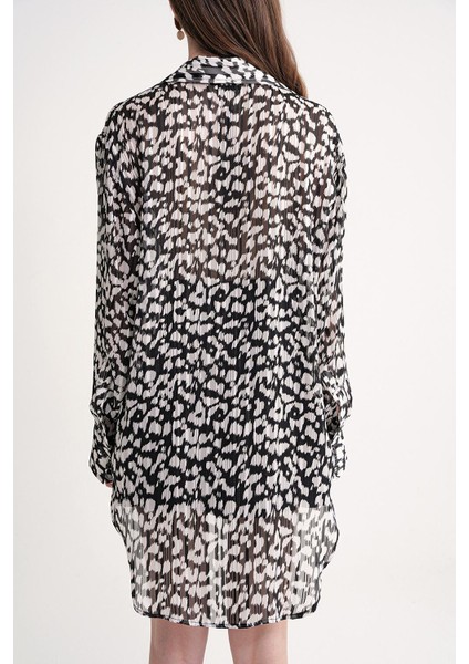 Siyah Beyaz Bol Kesim Gömlek 10847 fırsatları