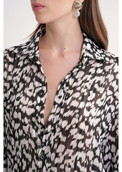 Siyah Beyaz Bol Kesim Gömlek 10847 indirimleri