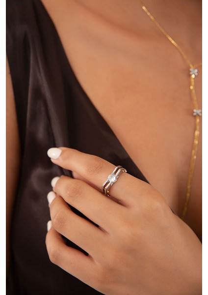 Altın Büyük Kristal Taş Detaylı 925 Ayar Gümüş Yüzük 132 fiyatları