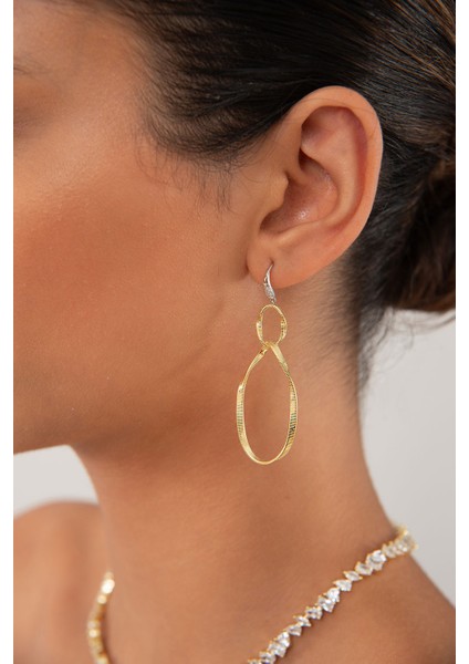 Altın Birbirine Bağlantılı Kristal Taş Detaylı 925 Ayar Gümüş Küpe 162 fiyatları