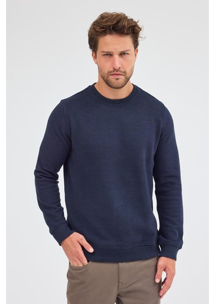 Koyu Lacivert Uzun Kol Bisiklet Yaka Düz Pamuklu Comfort Fit Sweatshirt 1013255150