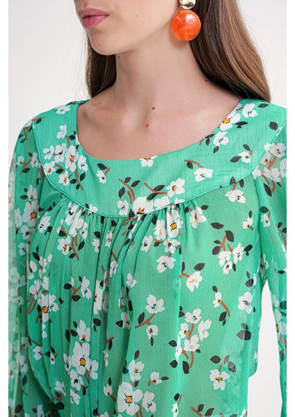 Yeşil Bol Kesim Bluz ve Uzun Büzgülü Etekli Ikili Takım 12345 indirimleri