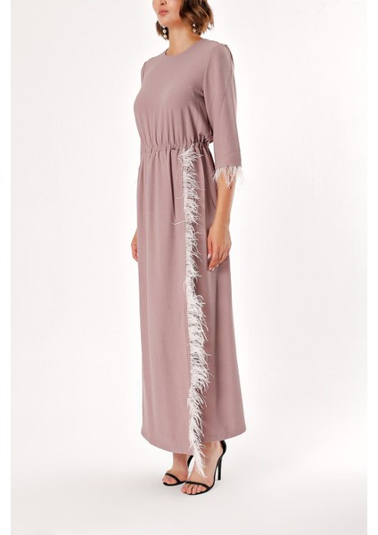 Vizon Yırtmaçlı ve Tüy Detaylı Uzun Elbise 92575