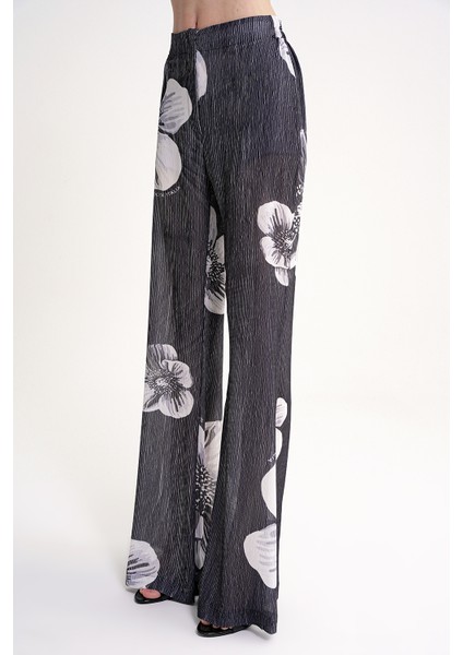 Siyah Beli Lastikli Piliseli Bol Paça Pantolon 41649 modelleri