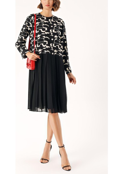 Siyah Pilise Detaylı Bol Kesim Elbise 94365