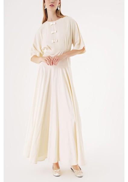 Ekru Geniş Kollu Kurdela Detaylı Volanlı Elbise 94538