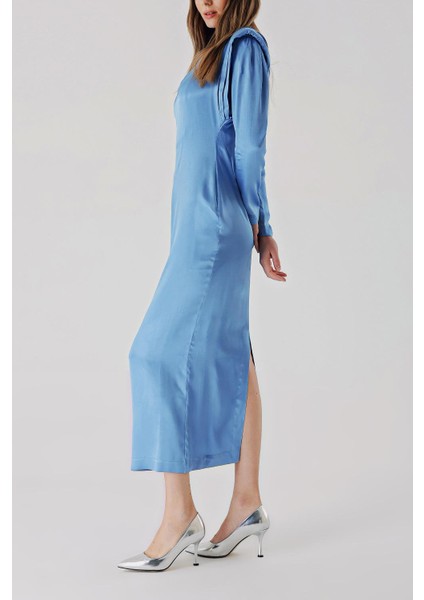 Mavi Vatkalı Vücudu Saran Elbise 94406 modelleri