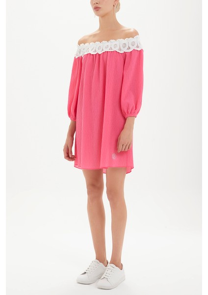 Pembe Düşük Omuz Dantelli Mini Elbise 92307 fiyatları