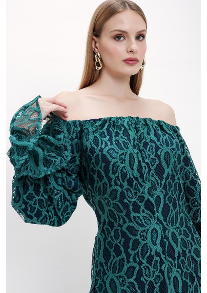 Yeşil Düşük Omuzlu Dantel Elbise 93803