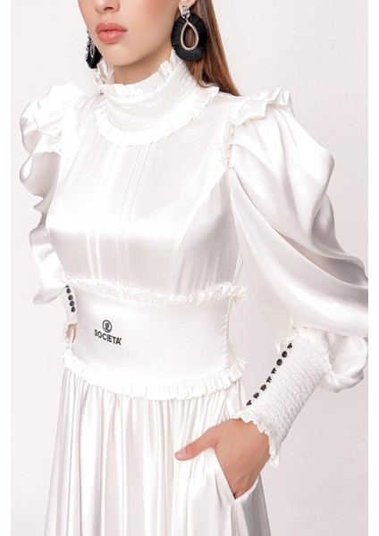 Beyaz Büzgülü Şerit Detaylı Uzun Elbise 93999 modelleri