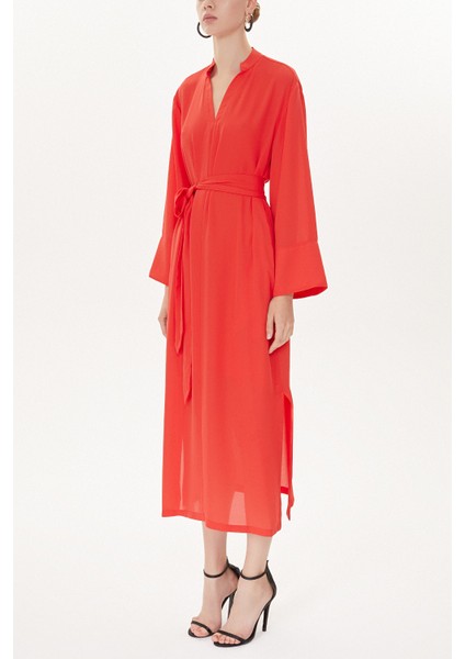 Kırmızı Hakim Yaka Bol Kesim Elbise 93726