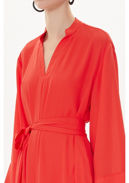 Kırmızı Hakim Yaka Bol Kesim Elbise 93726