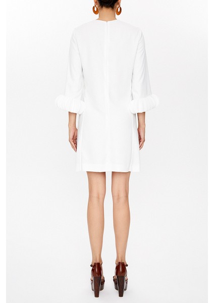 Beyaz Kolları Aksesuar Detaylı Mini Elbise 93051 fırsatları