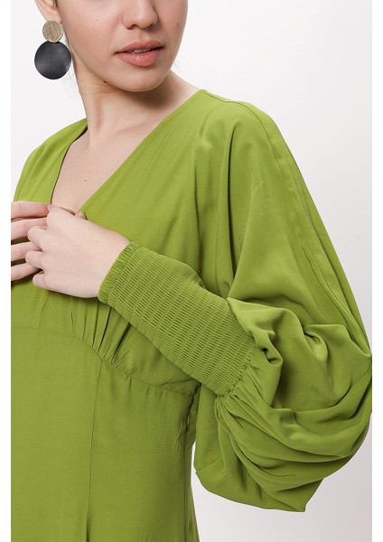 Yeşil Korsiyaj Detaylı V Yaka Uzun Elbise 94163 indirimleri