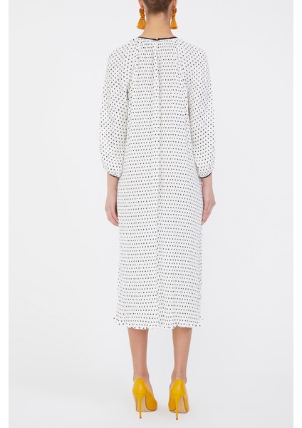 Beyaz Piliseli Midi Elbise 92914 fırsatları