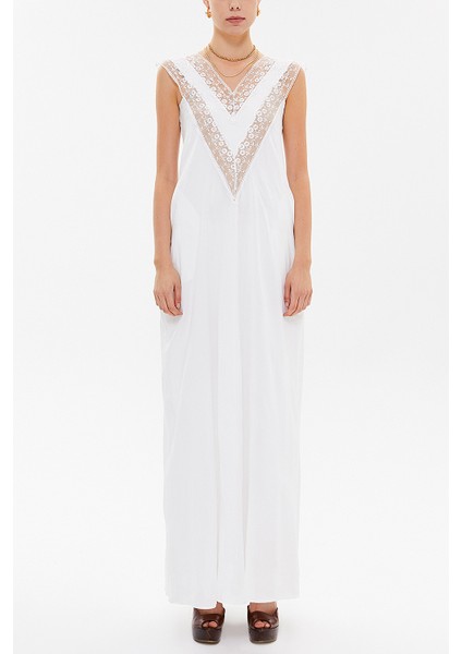 Beyaz V Yaka Dantelli Uzun Elbise 92254