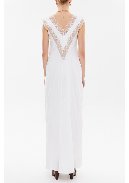 Beyaz V Yaka Dantelli Uzun Elbise 92254 fırsatları