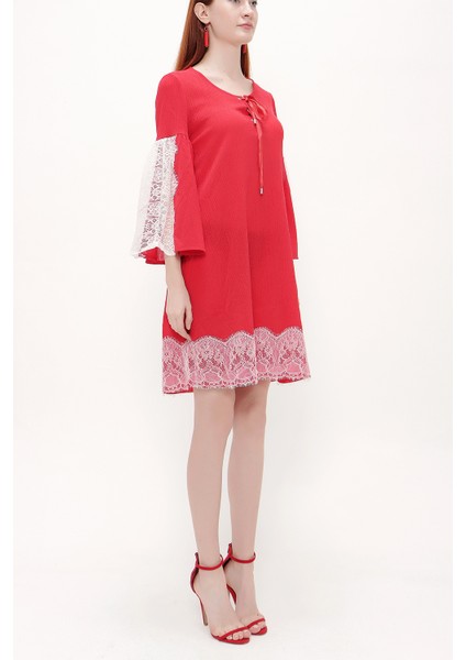 Kırmızı Dantelli ve Bağcıklı Mini Elbise 92332 indirimleri