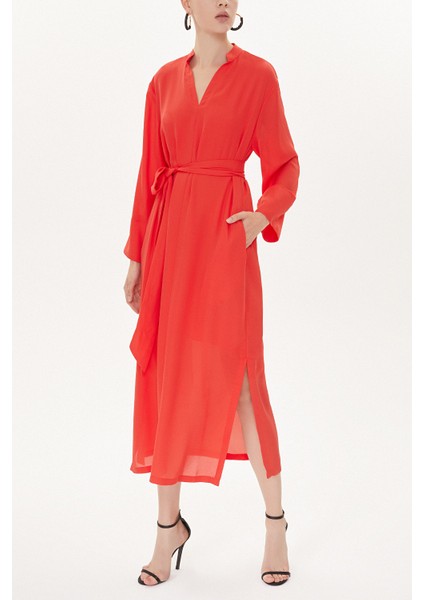 Kırmızı Hakim Yaka Bol Kesim Elbise 93726 indirimleri