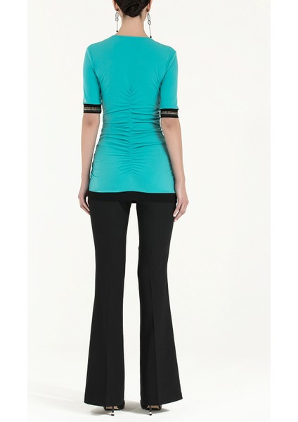 Mint V Yaka Örme Bluz 18786 fırsatları