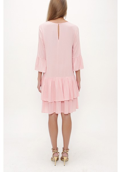 Pembe Bol Kesim Fırfırlı Mini Elbise 92395 fırsatları