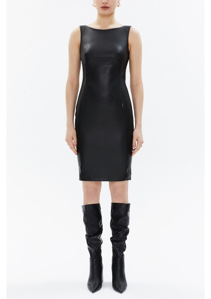 Siyah Deri Kolsuz Dar Kesim Mini Elbise 93345
