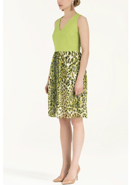 Yeşil Dantelli V Yaka Pamuk Mini Elbise 91843 fiyatları