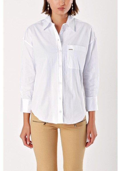 Beyaz Bol Kesim Gömlek 10824