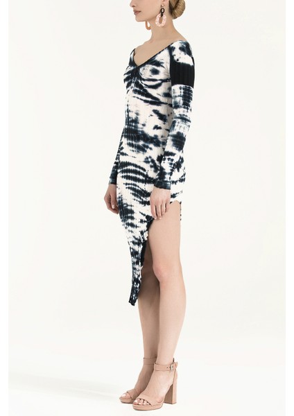 Beyaz Kayık Yaka Degrade Örme Midi Elbise 92120 fiyatları