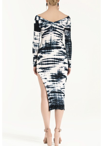 Beyaz Kayık Yaka Degrade Örme Midi Elbise 92120 fırsatları