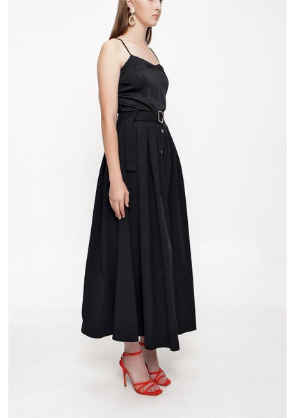 Siyah Beli Lastikli Düğmeli Midi Etek 81211