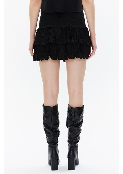 Siyah Beli Lastik Detaylı Volanlı Mini Etek 81156