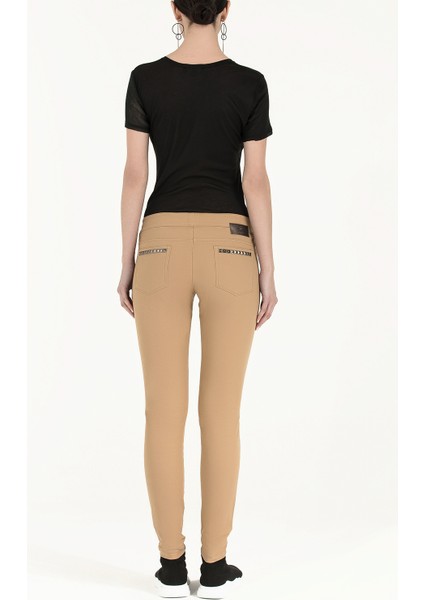 Bej Metal Yapıştırmalı Cep Pantolon 41242 fırsatları