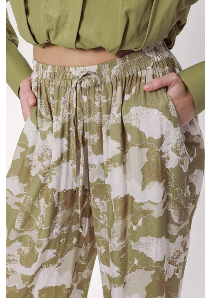 Bej Beli Lastikli Bol Kesim Pantolon 41623 indirimleri