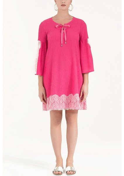 Pembe Dantelli ve Bağcıklı Mini Elbise 92332