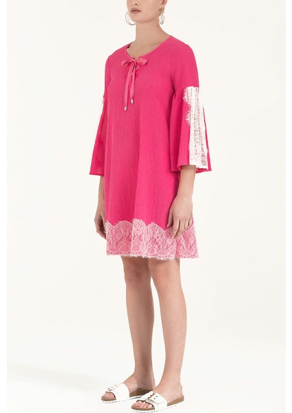 Pembe Dantelli ve Bağcıklı Mini Elbise 92332 fiyatları