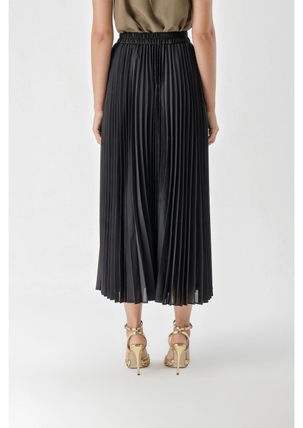 Siyah Piliseli ve Aksesuar Detaylı Uzun Etek 81256 fırsatları