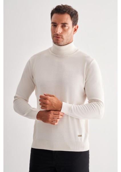 Açık Krem Balıkçı Yaka Cepsiz Comfort Fit Classic Pamuklu Triko Kazak 1012255004 modelleri