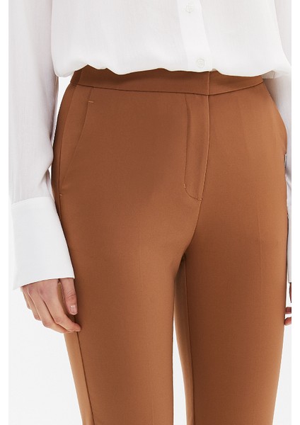 Devetüyü Beli Lastikli Beş Cep Pantolon 41368 fırsatları