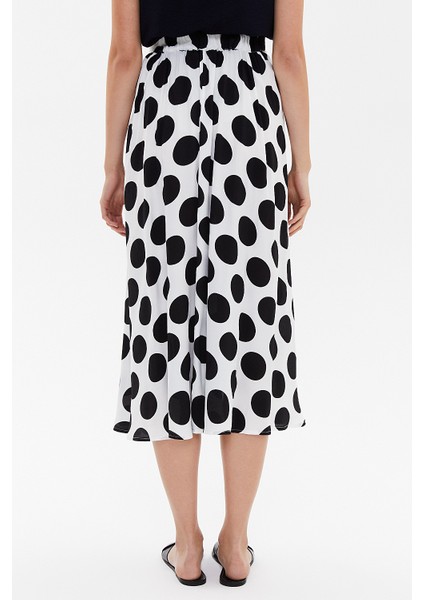 Puantiyeli Düğmeli Volanlı Etek 81063 indirimleri