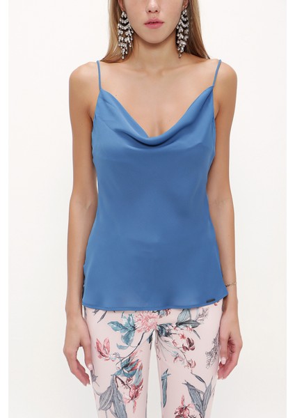 Mavi Degaje Yaka Askılı Bluz 19755 fiyatları