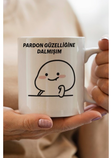 Güzelliğe Dalmışım Baskılı Kupa Bardak