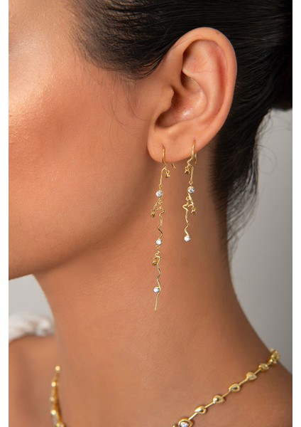 Altın Sallantılı Kristal Taş Detaylı 925 Ayar Gümüş Küpe 35 fiyatları