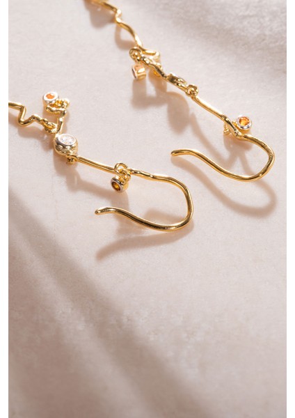 Altın Sallantılı Kristal Taş Detaylı 925 Ayar Gümüş Küpe 35 modelleri