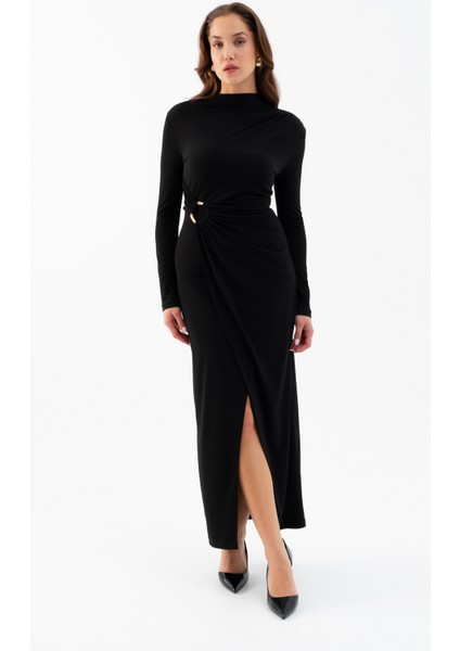 Kadın Siyah Omuz Büzgülü Halka Aksesuar Detaylı Elbise