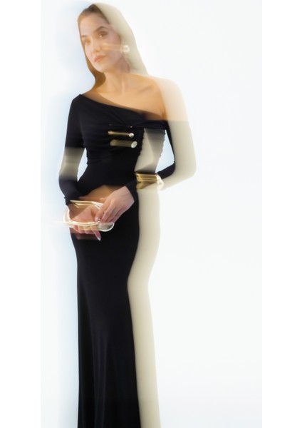 Kadın Siyah Tek Omuz Taş Aksesuarlı Maxi Elbise modelleri