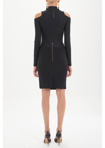 Siyah Deri Kemerli Jakarlı Kalem Etek 80775 fırsatları