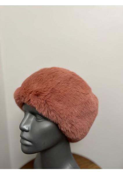 Kadın Kışlık Kalpak Şapka - Peluş Dış, Iç Astar, Sıcak ve Şık (2 Numara 58 Cm) fiyatları