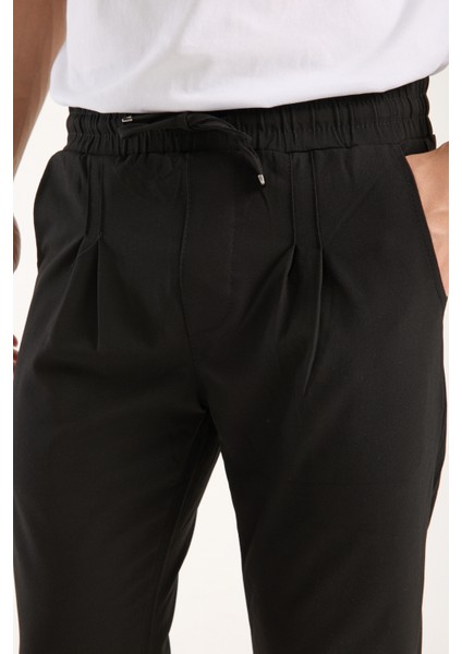 Erkek Jogger Pileli Bel Lastikli Bağcıklı Likralı Siyah Pantolon