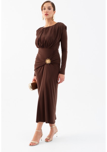 Kadın Kahverengi Büzgü Detaylı Uzun Kollu Elbise